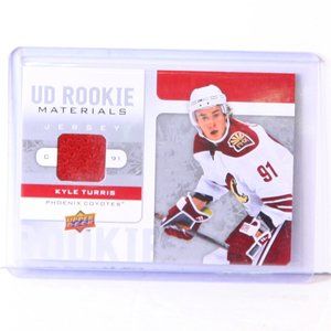 Kyle Turris Upper Deck Rookie Materials Jersey Hockey Card 2008/09 Coyotes